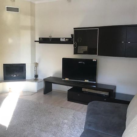 Apartment On Nebesnoi Sotni Zsitomir Kültér fotó