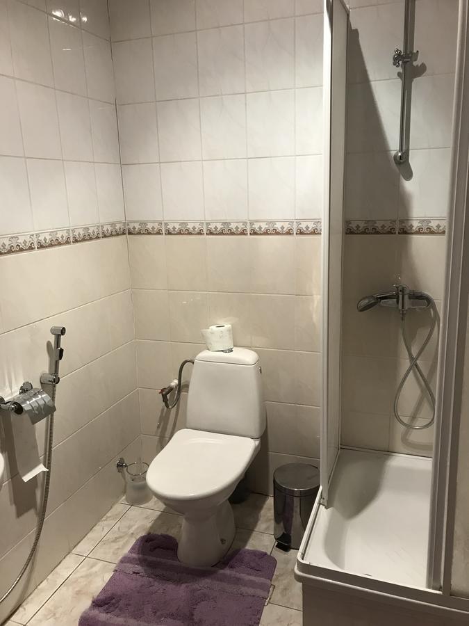 Apartment On Nebesnoi Sotni Zsitomir Kültér fotó